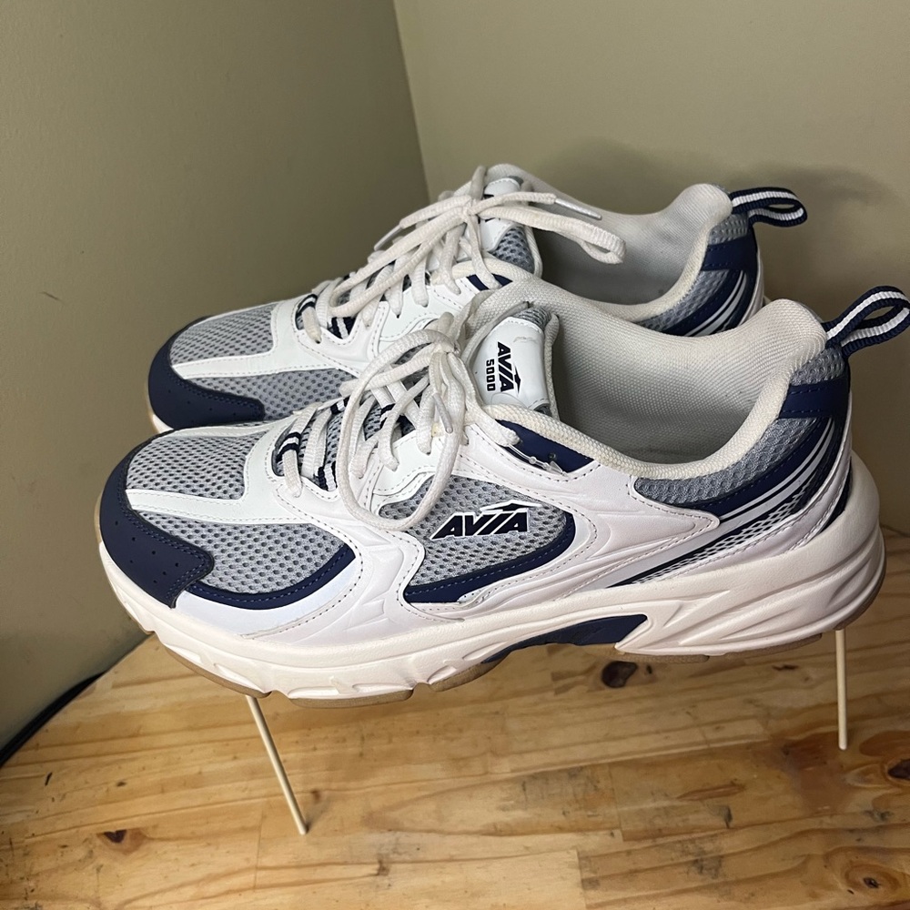 Avia Mesh White and Dark Blue Athletic Shoes